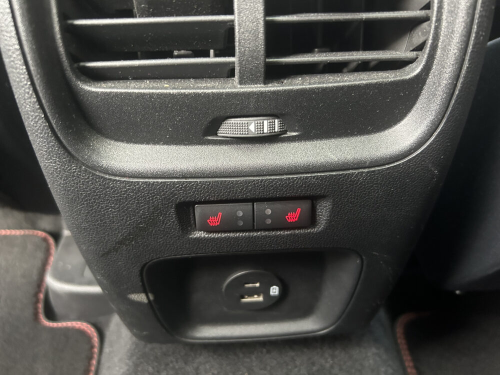 Ford Kuga 2.5 PHEV ST-Line X // FULL LED // NAVI + CARPLAY // PANO/SCHUIFKANTELDAK // CAMERA // WINTERPACK // B&O AUDIO 35