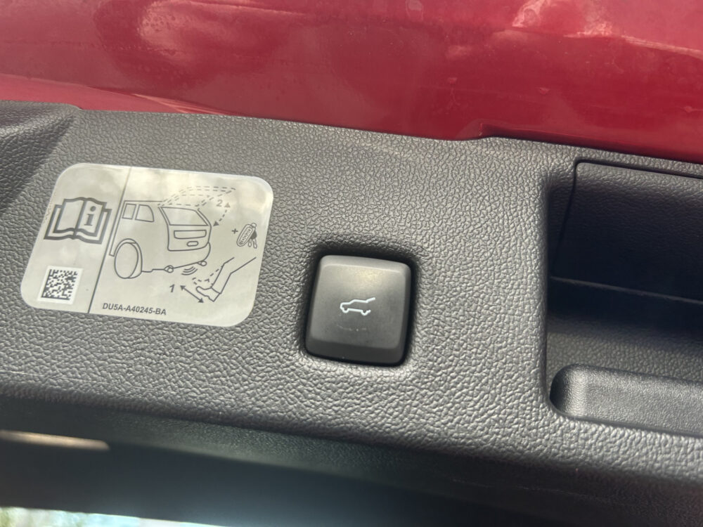 Ford Kuga 2.5 PHEV ST-Line X // FULL LED // NAVI + CARPLAY // PANO/SCHUIFKANTELDAK // CAMERA // WINTERPACK // B&O AUDIO 37