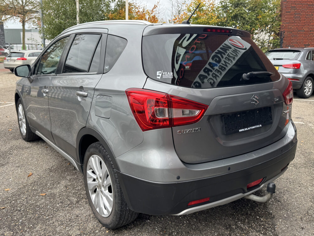 Suzuki S-Cross 1.0 Boosterjet Select // NAVI // CAMERA // CLIMA // CRUISE // STOEL VERWARMING // TREKHAAK // 3