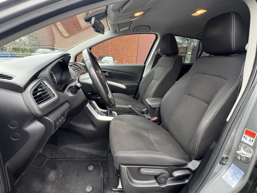 Suzuki S-Cross 1.0 Boosterjet Select // NAVI // CAMERA // CLIMA // CRUISE // STOEL VERWARMING // TREKHAAK // 7