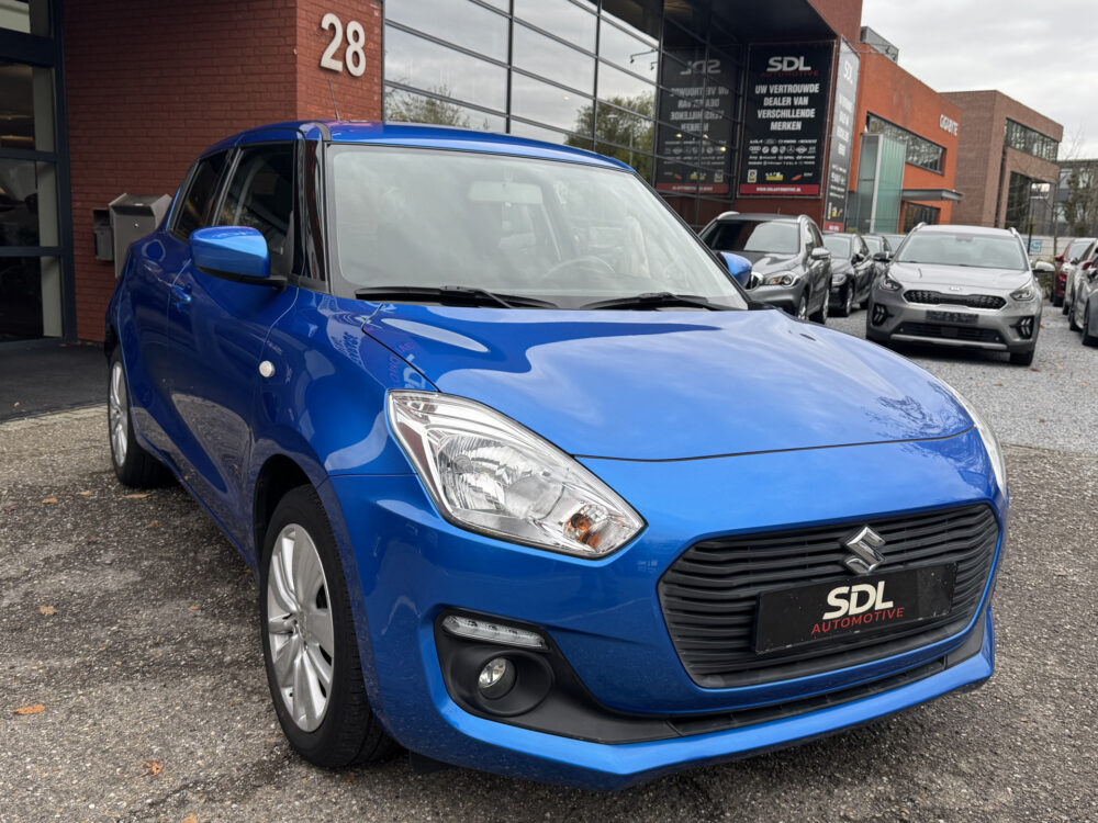 Suzuki Swift 1.2 Select // AUTOMAAT!! // NAVI // CAMERA // STOEL VERWARMING // AIRCO // MISTLAMPEN // 2