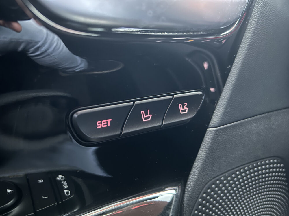 Kia Niro 1.6 GDi Hybrid ExecutiveLine // FULL LED // MEMORY SEAT // LEDER // NAVI + CARPLAY // ADAPTIV CRUISE // JBL AUDIO // TREKHAAK!! 24