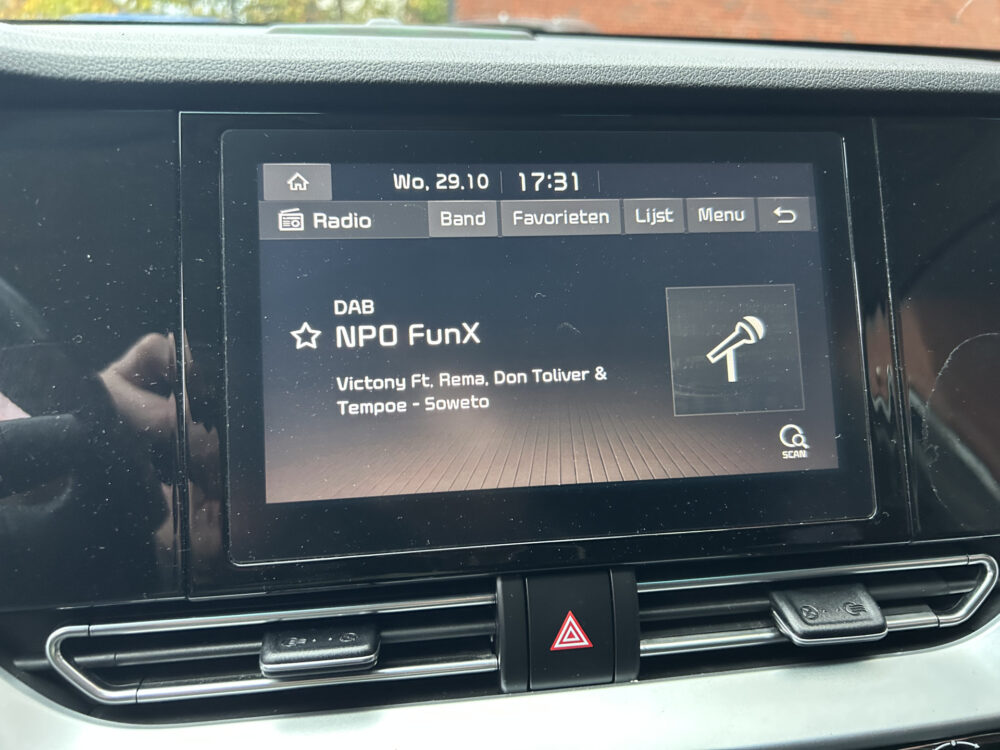 Kia Niro 1.6 GDi PHEV DynamicLine // LED // APPLE CARPLAY / ANDROID AUTO // PDC V+A // CAMERA // ADAPTIV CRUISE // STOEL + STUURWIELVERWA 14