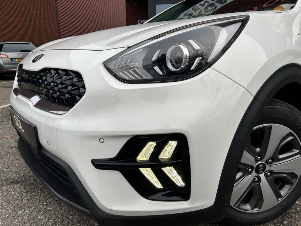 Kia Niro 1.6 GDi PHEV DynamicLine // LED // APPLE CARPLAY / ANDROID AUTO // PDC V+A // CAMERA // ADAPTIV CRUISE // STOEL + STUURWIELVERWA 24