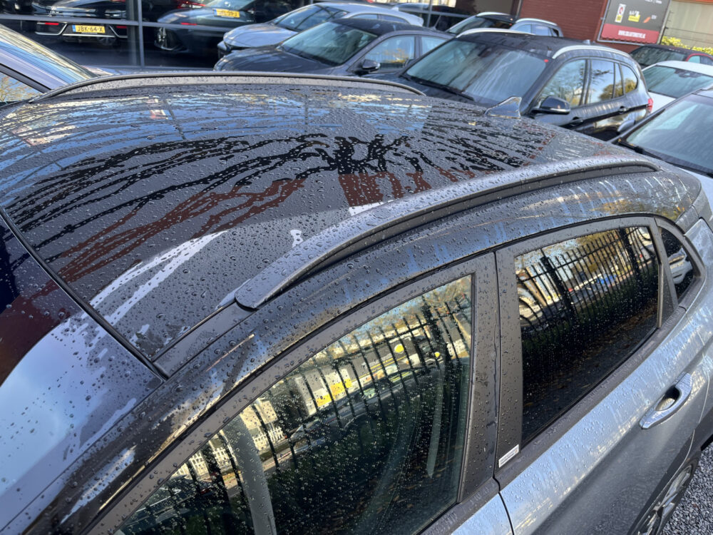 Hyundai KONA 1.6 GDI HEV Premium // DODEHOEK // HEAD-UP DISPLAY // KEYLESS // LEDER // CAMERA+SENSOREN // LED // CLIMA // STUUR+STOELVERWARMI 12