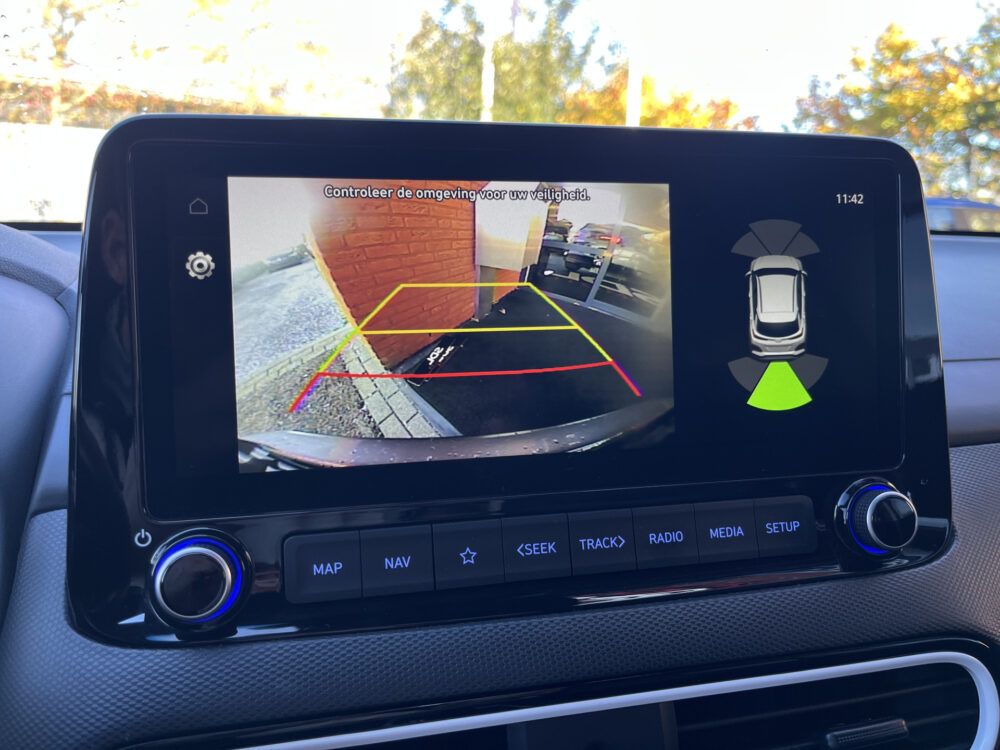 Hyundai KONA 1.6 GDI HEV Premium // DODEHOEK // HEAD-UP DISPLAY // KEYLESS // LEDER // CAMERA+SENSOREN // LED // CLIMA // STUUR+STOELVERWARMI 36