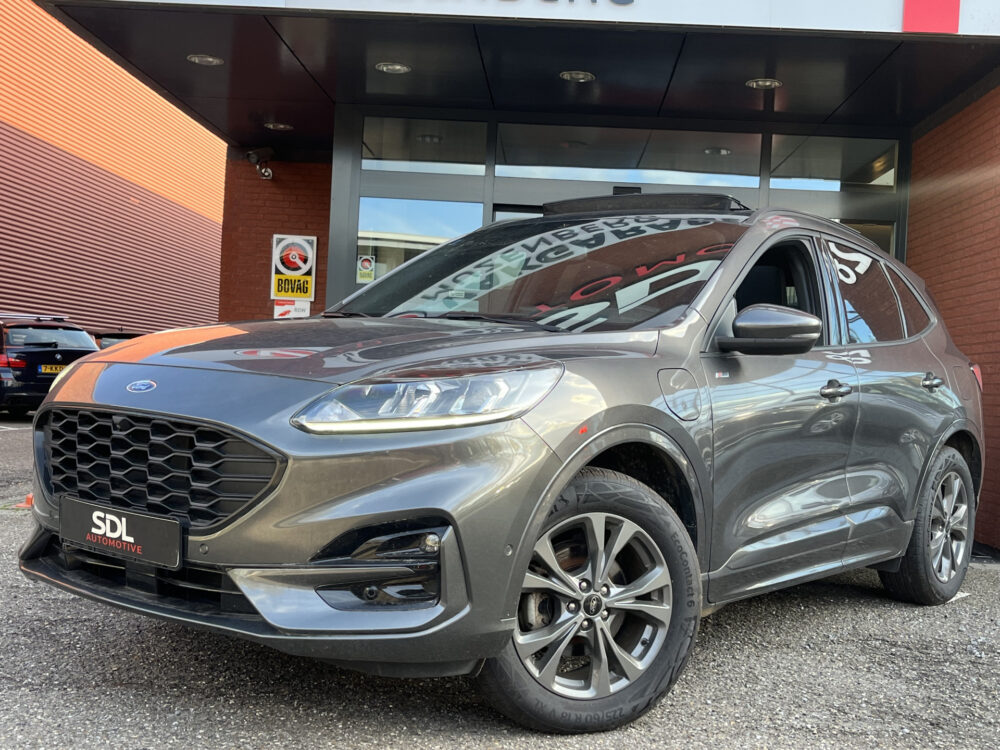 Ford Kuga 2.5 PHEV ST-Line // FULL LED // NAVI + CARPLAY // PANO/SCHUIFKANTELDAK // CAMERA // ADAPTIVE CRUISE // 1