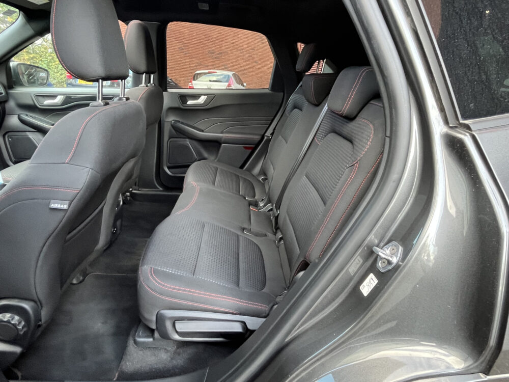 Ford Kuga 2.5 PHEV ST-Line // FULL LED // NAVI + CARPLAY // PANO/SCHUIFKANTELDAK // CAMERA // ADAPTIVE CRUISE // 10