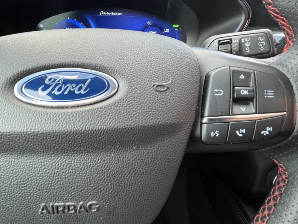 Ford Kuga 2.5 PHEV ST-Line // FULL LED // NAVI + CARPLAY // PANO/SCHUIFKANTELDAK // CAMERA // ADAPTIVE CRUISE // 13