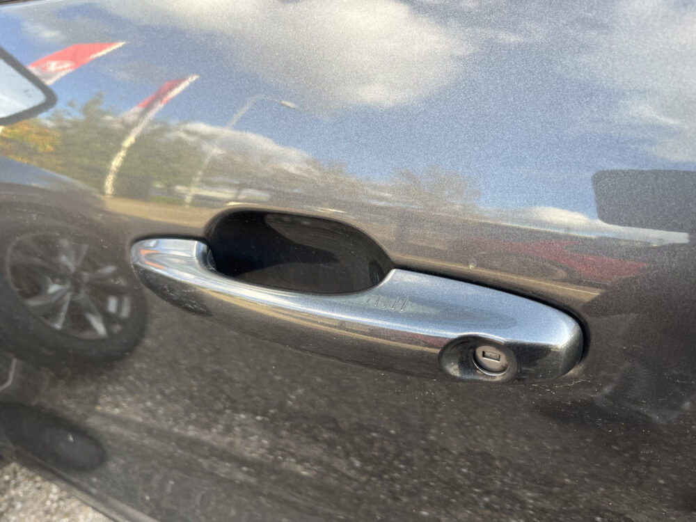 Ford Kuga 2.5 PHEV ST-Line // FULL LED // NAVI + CARPLAY // PANO/SCHUIFKANTELDAK // CAMERA // ADAPTIVE CRUISE // 26