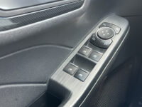 Ford Kuga 2.5 PHEV ST-Line // FULL LED // NAVI + CARPLAY // PANO/SCHUIFKANTELDAK // CAMERA // ADAPTIVE CRUISE // 58