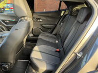 Peugeot 2008 1.2 PureTech Allure Pack // APPLE CARPLAY-ANDROID AUTO // CAMERA // CLIMA // CRUISE // PDC // 37