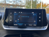 Peugeot 2008 1.2 PureTech Allure Pack // APPLE CARPLAY-ANDROID AUTO // CAMERA // CLIMA // CRUISE // PDC // 45