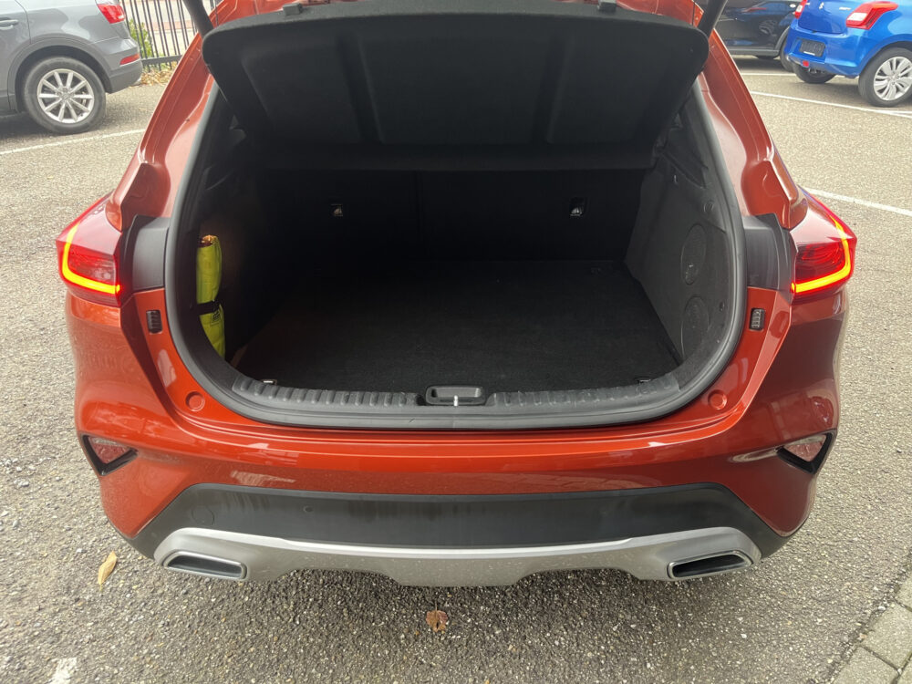 Kia Xceed 1.4 T-GDi DynamicPlusLine // DODEHOEK // JBL AUDIO // ADAPT. CRUISE // HALF LEDER // KEYLESS // CAMERA+SENSOREN // NAVI+CARPLAY  12