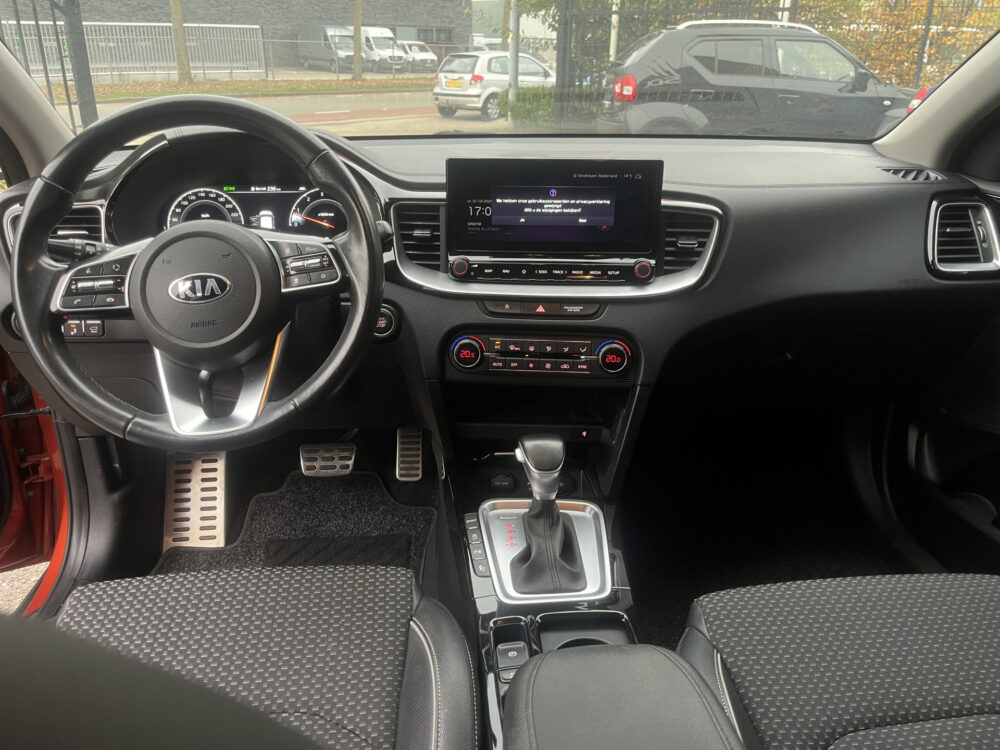 Kia Xceed 1.4 T-GDi DynamicPlusLine // DODEHOEK // JBL AUDIO // ADAPT. CRUISE // HALF LEDER // KEYLESS // CAMERA+SENSOREN // NAVI+CARPLAY  16