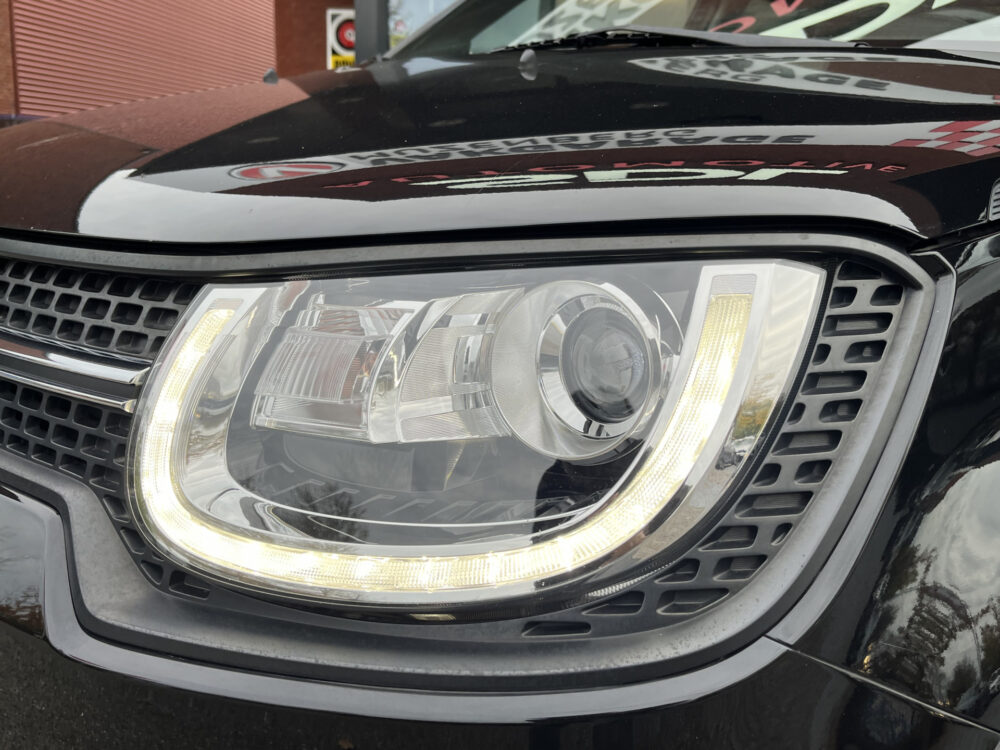 Suzuki Ignis 1.2 Smart Hybrid Stijl // NAVI // CAMERA // AIRCO // STOELVERWARMING // LED DAGRIJVERLICHTING // 10