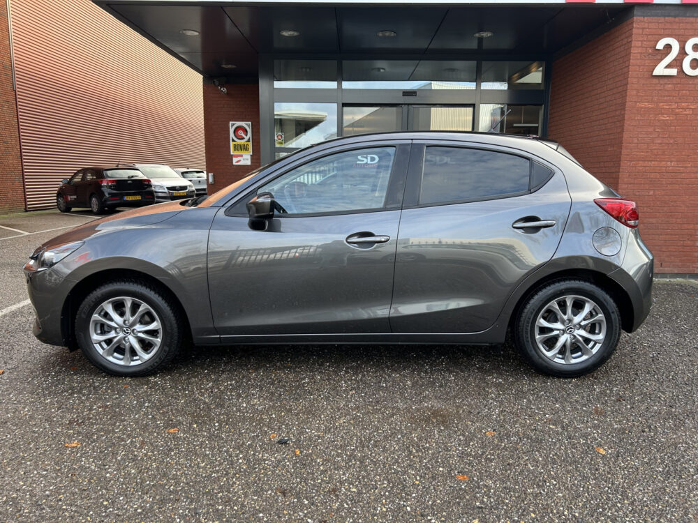 Mazda 2 1.5 Skyactiv-G Comfort // NAVI + CARPLAY // PDC // CRUISE // AIRCO // STOELVERWARMING 3