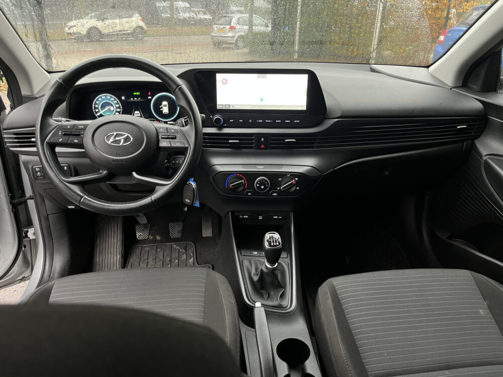Hyundai i20 1.0 T-GDI Comfort Smart // DIGITAL COCKPIT // CRUISE // CAMERA+SENSOREN // NAVI+CARPLAY // 13