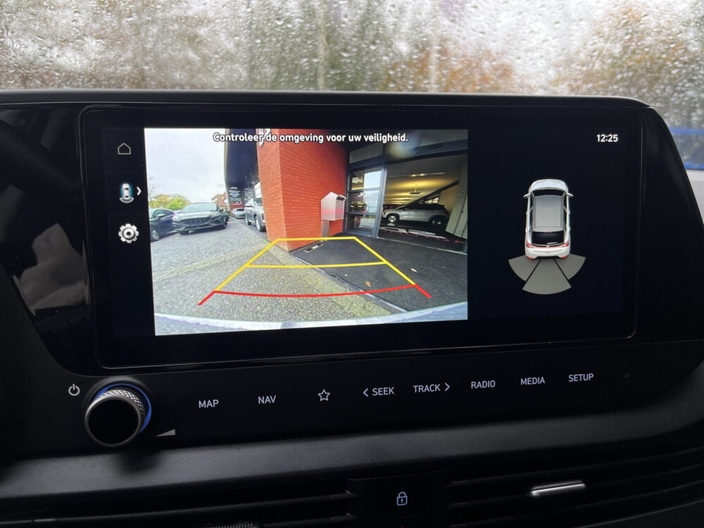 Hyundai i20 1.0 T-GDI Comfort Smart // DIGITAL COCKPIT // CRUISE // CAMERA+SENSOREN // NAVI+CARPLAY // 25