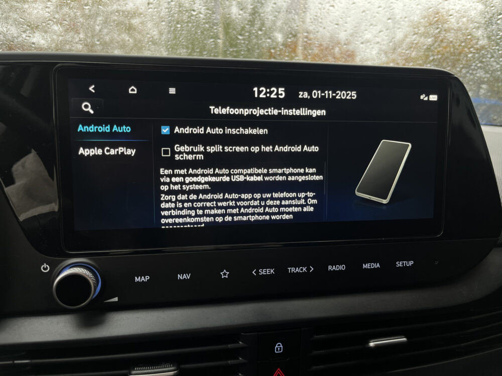 Hyundai i20 1.0 T-GDI Comfort Smart // DIGITAL COCKPIT // CRUISE // CAMERA+SENSOREN // NAVI+CARPLAY // 26