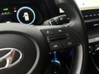 Hyundai i20 1.0 T-GDI Comfort Smart // DIGITAL COCKPIT // CRUISE // CAMERA+SENSOREN // NAVI+CARPLAY // 48