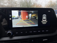 Hyundai i20 1.0 T-GDI Comfort Smart // DIGITAL COCKPIT // CRUISE // CAMERA+SENSOREN // NAVI+CARPLAY // 55