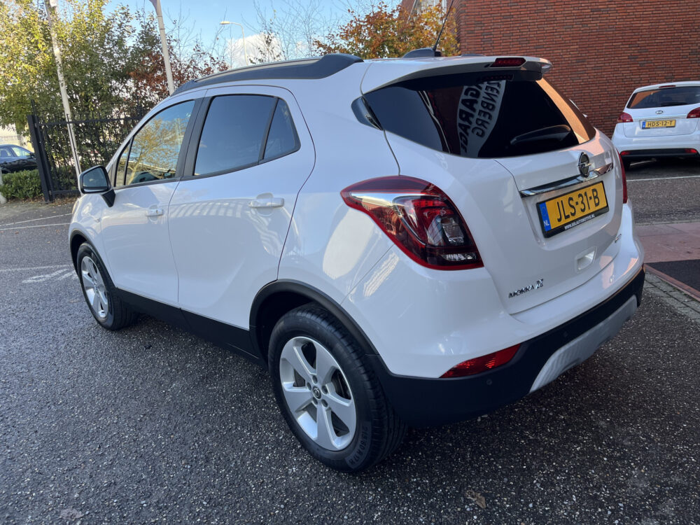 Opel Mokka X 1.4 Turbo Edition // LED // NAVI + CARPLAY // CRUISE CONTROL // PARKEERSENSOREN VOOR+ACHTER // 3