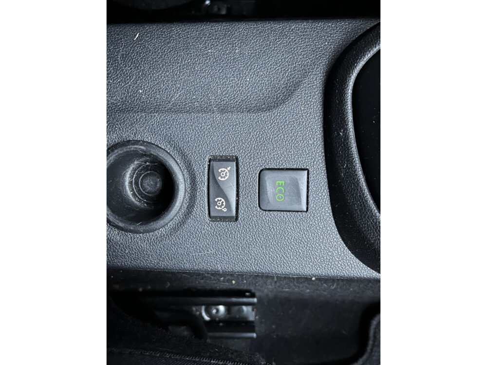 Renault Captur 1.3 TCe Intens // 1e EIGENAAR!! // AUTOMAAT // CRUISE // CAMERA // CLIMA // NAVI // BLUETOOTH // 24