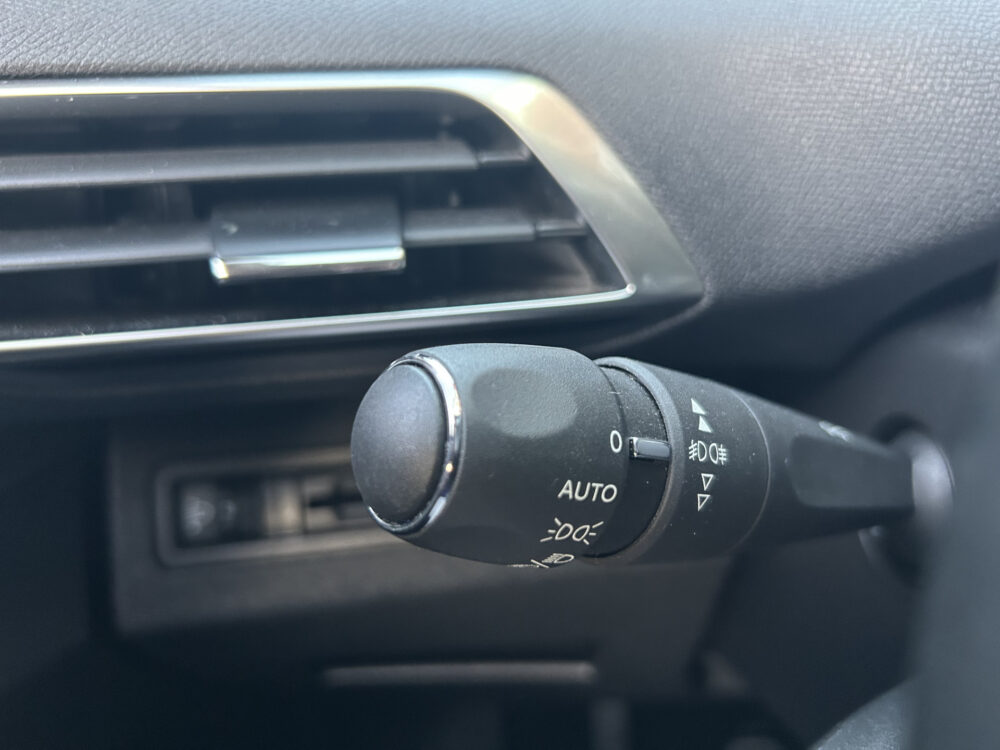 Peugeot 3008 1.2 PureTech Allure 1e EIGENAAR!! // LED // NAVI + CARPLAY // PDC V+A // CAMERA V+A // PANO/SCHUIFKANTELDAK 11