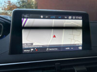 Peugeot 3008 1.2 PureTech Allure 1e EIGENAAR!! // LED // NAVI + CARPLAY // PDC V+A // CAMERA V+A // PANO/SCHUIFKANTELDAK 50