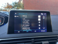 Peugeot 3008 1.2 PureTech Allure 1e EIGENAAR!! // LED // NAVI + CARPLAY // PDC V+A // CAMERA V+A // PANO/SCHUIFKANTELDAK 52