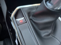 Peugeot 3008 1.2 PureTech Allure 1e EIGENAAR!! // LED // NAVI + CARPLAY // PDC V+A // CAMERA V+A // PANO/SCHUIFKANTELDAK 56