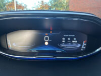 Peugeot 3008 1.2 PureTech Allure 1e EIGENAAR!! // LED // NAVI + CARPLAY // PDC V+A // CAMERA V+A // PANO/SCHUIFKANTELDAK 65