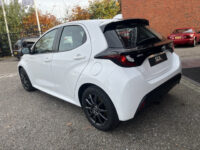 Toyota Yaris 1.5 Hybrid Business Plus // ADAPTIEVE CRUISE // NAVI+CARPLAY // CAMERA // CLIMA // STOELVERWARMING // 37