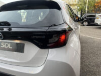 Toyota Yaris 1.5 Hybrid Business Plus // ADAPTIEVE CRUISE // NAVI+CARPLAY // CAMERA // CLIMA // STOELVERWARMING // 45