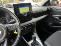 Toyota Yaris 1.5 Hybrid Business Plus // ADAPTIEVE CRUISE // NAVI+CARPLAY // CAMERA // CLIMA // STOELVERWARMING // 56