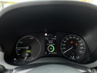 Toyota Yaris 1.5 Hybrid Business Plus // ADAPTIEVE CRUISE // NAVI+CARPLAY // CAMERA // CLIMA // STOELVERWARMING // 66