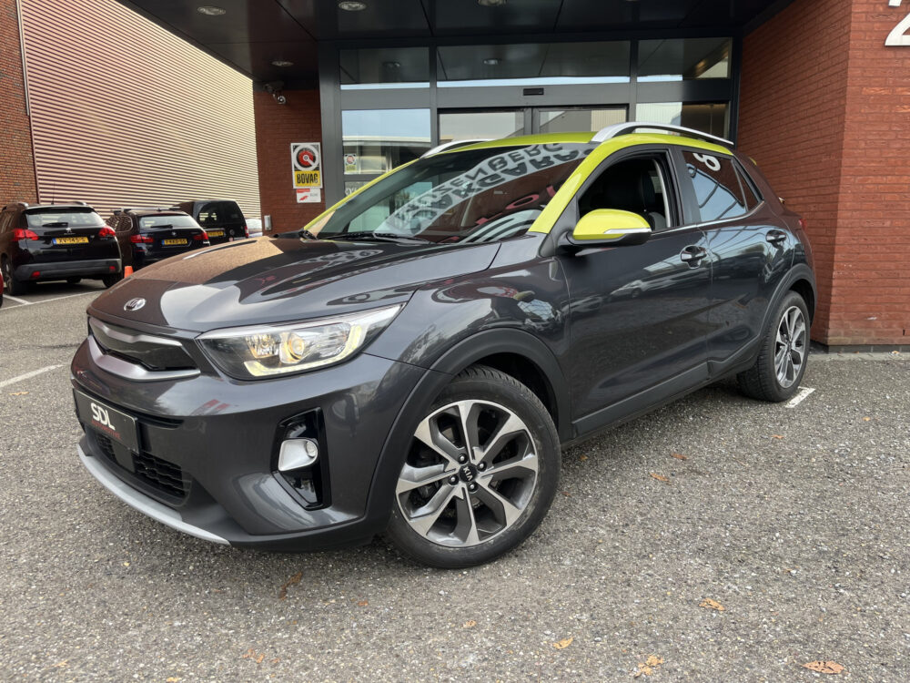 Kia Stonic 1.0 T-GDi ExecutiveLine // LED // KEYLESS // DODEHOEK // HALF LEDER // NAVI+CARPLAY // AFN. TREKHAAK // STOEL+STUURVERWARMING // 1