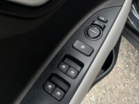 Kia Stonic 1.0 T-GDi ExecutiveLine // LED // KEYLESS // DODEHOEK // HALF LEDER // NAVI+CARPLAY // AFN. TREKHAAK // STOEL+STUURVERWARMING // 52