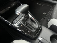 Kia Stonic 1.0 T-GDi ExecutiveLine // LED // KEYLESS // DODEHOEK // HALF LEDER // NAVI+CARPLAY // AFN. TREKHAAK // STOEL+STUURVERWARMING // 60