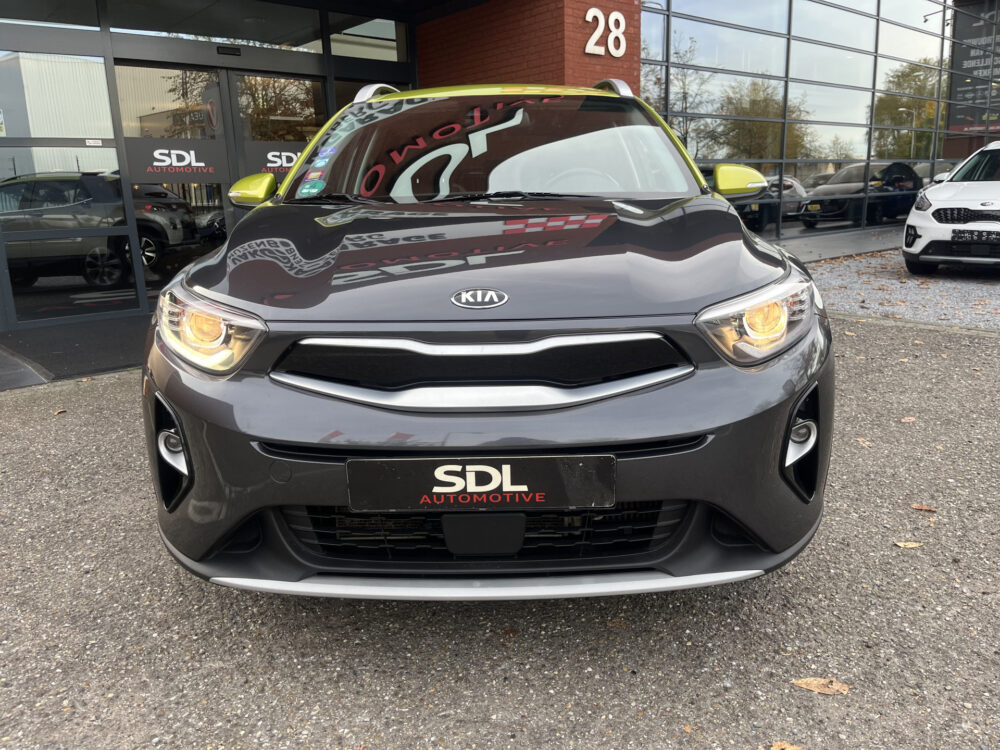 Kia Stonic 1.0 T-GDi ExecutiveLine // LED // KEYLESS // DODEHOEK // HALF LEDER // NAVI+CARPLAY // AFN. TREKHAAK // STOEL+STUURVERWARMING // 8