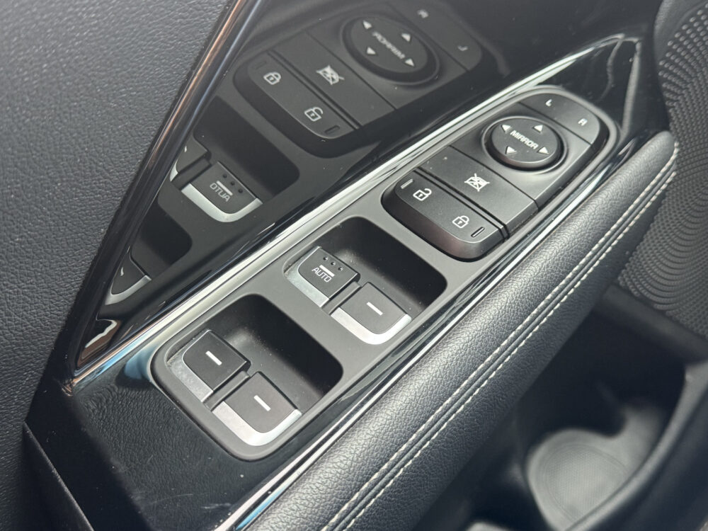 Kia Niro 1.6 GDi Hybrid DynamicPlusLine// VITRUAL COCKPIT // TREKHAAK // NAVI // ADAPTIVE CRUISE // CAMERA // STOELVERWARMING // 22