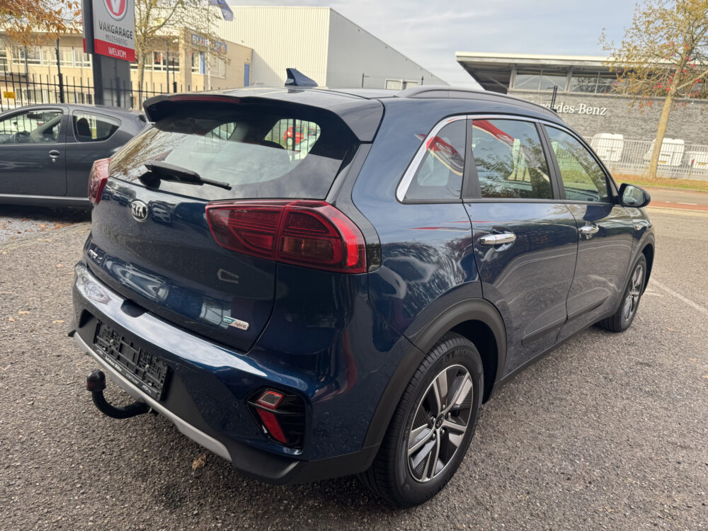 Kia Niro 1.6 GDi Hybrid DynamicPlusLine// VITRUAL COCKPIT // TREKHAAK // NAVI // ADAPTIVE CRUISE // CAMERA // STOELVERWARMING // 4