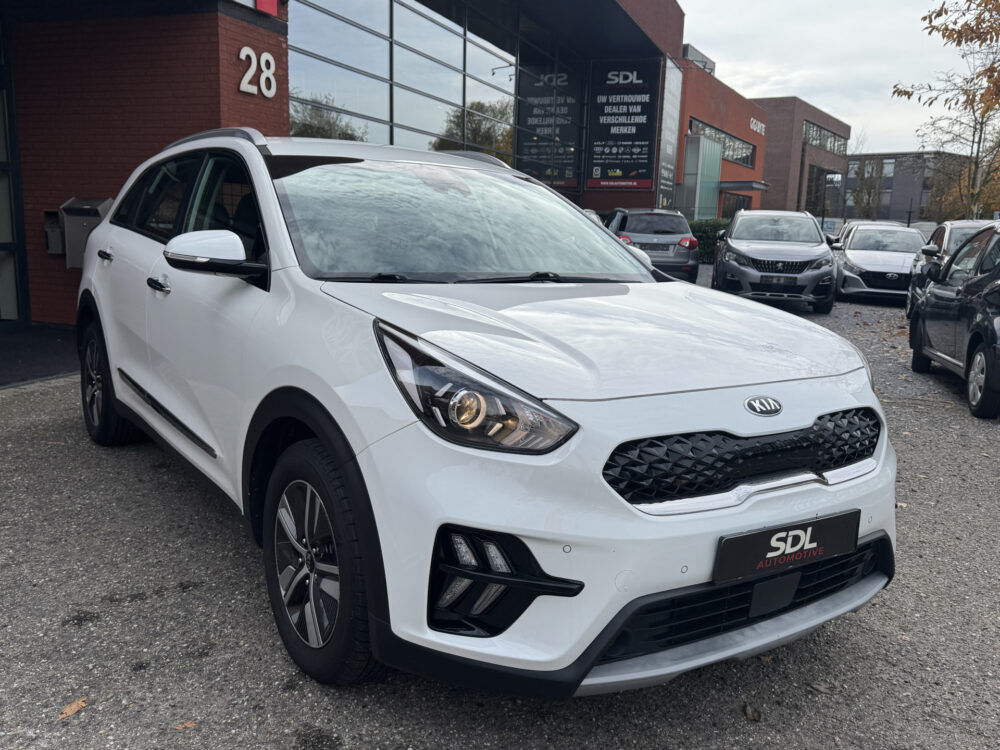 Kia Niro 1.6 GDi PHEV DynamicLine // LED // APPLE CARPLAY / ANDROID AUTO // PDC V+A // CAMERA // ADAPTIV CRUISE // STOEL + STUURWIELVERWA 2