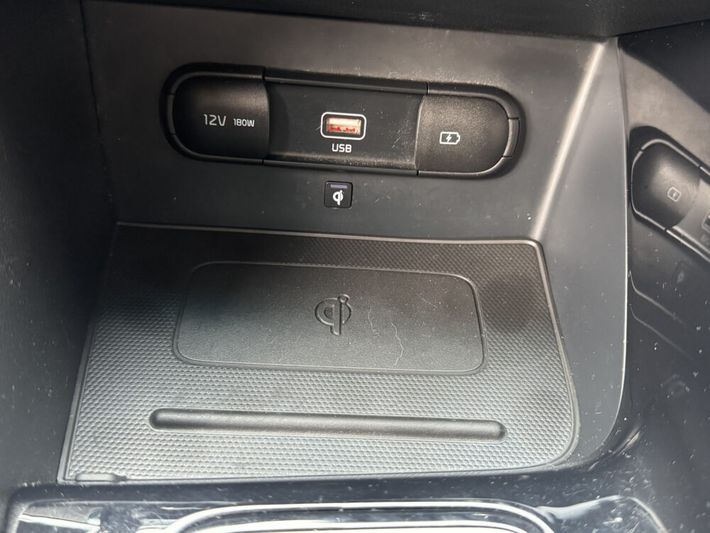 Kia Niro 1.6 GDi PHEV DynamicLine // LED // APPLE CARPLAY / ANDROID AUTO // PDC V+A // CAMERA // ADAPTIV CRUISE // STOEL + STUURWIELVERWA 21