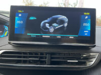 Peugeot 3008 1.6 HYbrid 225 Allure // NAVI // CAMERA // CLIMA // CRUISE // STOELVERWARMING // 48