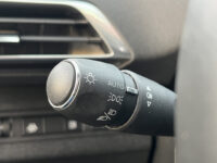 Peugeot 3008 1.6 HYbrid 225 Allure // NAVI // CAMERA // CLIMA // CRUISE // STOELVERWARMING // 54