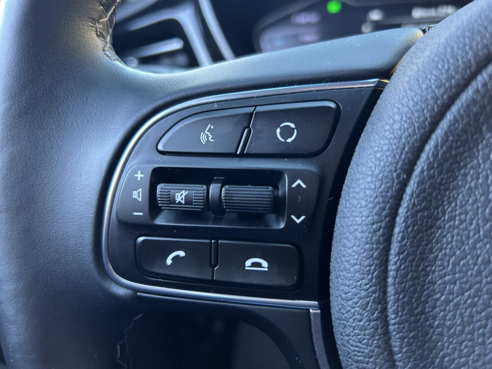 Kia Niro 1.6 GDi Hybrid DynamicLine // LED // NAVI + CARPLAY // CAMERA // PDC // ADAPTIV CRUISE 9