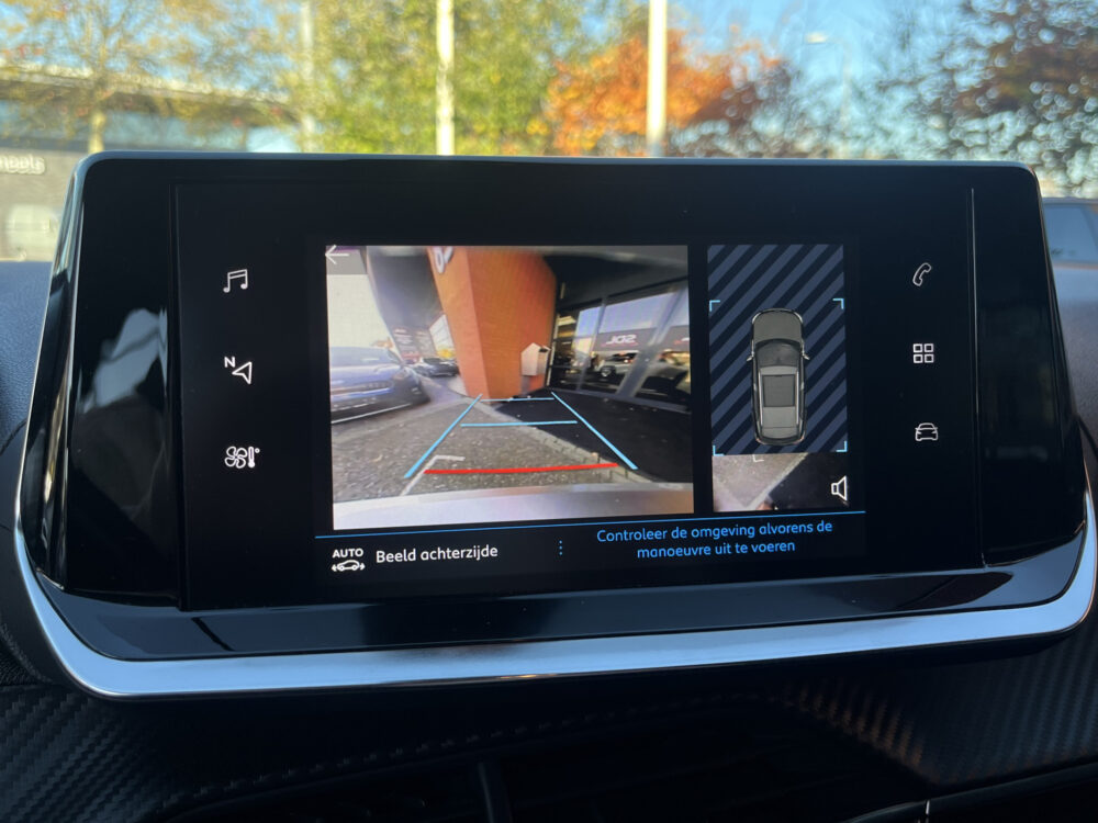 Peugeot 2008 1.2 PureTech Allure // LED // CRUISE // CAMERA+SENSOREN // APPLE CARPLAY-ANDROID AUTO // 26