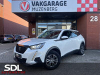Peugeot 2008 1.2 PureTech Allure // LED // CRUISE // CAMERA+SENSOREN // APPLE CARPLAY-ANDROID AUTO // 32